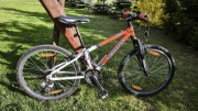 Kona Hula 24" – solidny rower MTB dla juniora (Rama 12")