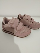 Skórzane sneakersy z modnymi brokatowymi detalami