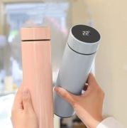 500 ml Kubek Termiczny ze Smart Wyświetlaczem Temperatury 4 kolory