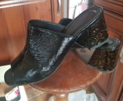 L'INTERVALLE Klapki skóra 38 obcas panterka