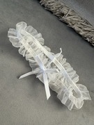 Biała podwiązka ślubna, weselna; dodatek do sukni; tiul, kokardka