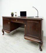 Stylowe biurko chippendale, lata 40-te. Po renowacji.