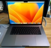 MacBook Pro 16" M2 Max, 96GB/8TB – jak nowy