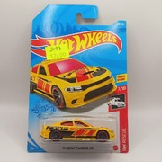 Hot Wheels '15 Dodge Charger SRT