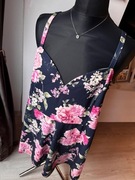 Piękna letnia sukienka w różowe kwiaty - Yours London duży rozmiar 5XL