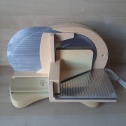 Krajalnica Zelmer 294.6 retro kolor sprawna max 200W seria nr 03/09