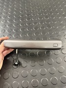 RENAULT CAPTUR II KLAMKA ZEWNĘTRZNA LEWA PRZEDNIA KEYLESS TEKNG