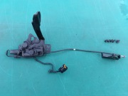 Zamek maski KIA Sorento III czujnik linka