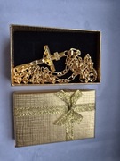 Piękny naszyjnik damski męski krzyż w złotym kolorze plus