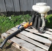 Dmuchawa spalinowa opryskiwacz plecakowy 3,8 koni