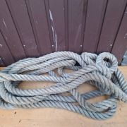 Lina konopna jutowa cumownicza fi 50 mm długość 11m