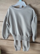 Komplet. Dres marki BEXA, kamizelka KappAhl. Stan idealny 92-98 cm 