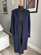 Kardigan z kapturem firmy Deni Cler