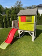 Domek ogrodowy dla dzieci ze zjeżdżalnią i drabiną Pilings House Smoby