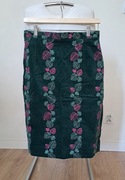 Spódnica aksamitna we wzory, kolor zielony i różowy