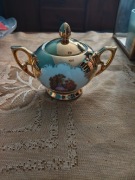 Stara cukiernica złota ze scenka Bavaria