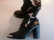 Czarne botki na słupku funky dory rozm. 37