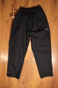 Spodnie Regatta r. 11/12 yr 152 cm dresowe czarne poliester dziecięce
