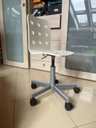 Fotel krzesło biurowe dla dziecka -IKEA Jules