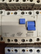 wyłącznik różnicowoprądowy schrack 63A