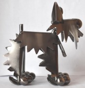 Figurka psa – pies stalowy metalowy ozdoba sztuka pamiątka prezent