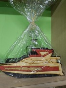 Karafka w motorówce+ 6 kieliszków 