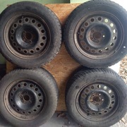 Koła 16" z oponami zimowymi