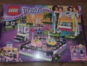 Zestaw Lego Autka w  Parku Rozrywki