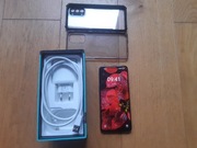 OPPO Reno5 5G 8GB RAM /128GB  - uszkodzona szybka