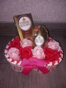 Box Ferrero z róż mydlanych 