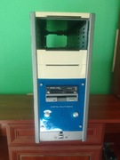 Obudowa desktop ATX Ultra-Media srebrna z napędem i panelem AMD Sempron