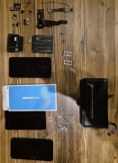 Xiaomi Mi 9 Lite, części z dwóch telefonów