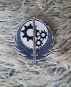 Naszywka Fallout – Bractwo Stali (Brotherhood of Steel)