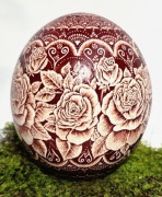 PISANKA KROSZONKA WIELKANOC RĘKODZIEŁO HANDMADE JAJO STRUSIE CZERWONA RÓŻA