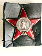 Order Czerwonej Gwiazdy Numer 1483440 srebra 28 g ,oryginalny Luks