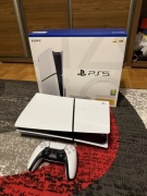 Konsola PlayStation 5 Slim z napędem