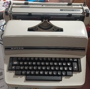 Elektryczna maszyna do pisania Adler 21d