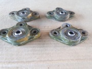 Ułożyskowane gniazda osi cięgien samolotu wojskowego