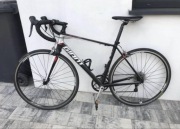 Rower szosowy Giant Defy 5