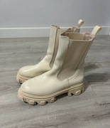 Botki sztyblety Pretty Little Thing 39