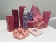 Mega zestaw kosmetyków Fluff i Guess