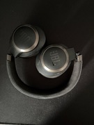JBL Live650btnc.