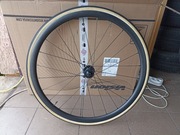 koła szosowe karbonowe