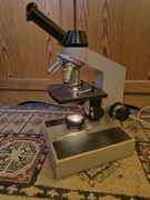 mikroskop PZO z oświetlaczem 