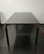 Stół szklany czarny