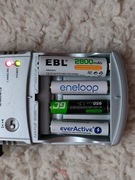 ładowarka akumulatorów AA/ AAA akumulatorki Samsung Pleomax