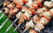 Mangal grill  na 6 szaszłyków + szampury gratis !