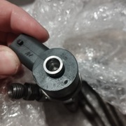 Wtryskiwacz Bosch 0445110063 Renault 8200010075