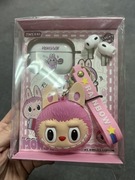 Słuchawki Bezprzewodowe Douszne Dziecięce z Etui Labubu Monster (różowe)