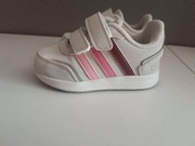 Adidasy dla dziewczynki rozmiar 21 